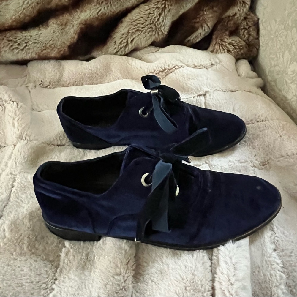 Shellys London Blue Velvet Loafers with Ribbon Laces - 40 - Picture 2 of 10